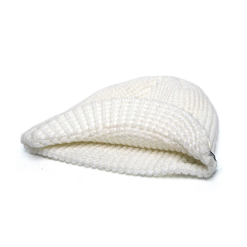 Жіноча шапка Dakine з дашком біла DK8680003