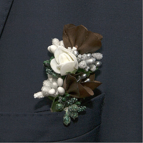 Коричнева бутоньєрка Gofin DZV-17001