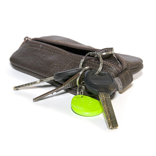 Темно-коричнева шкіряна ключниця-гаманець Gofin на два відділення SKG-10090