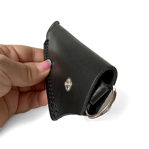 Ключниця Gofin шкіряна чорна трикутна накнопку SKG-10111