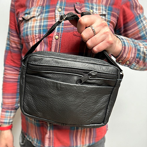 Сумка Gofin шкіряна на плече чорна на чотири відділення 26х20см SMK-20038