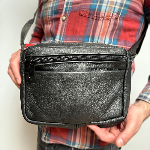 Сумка Gofin шкіряна на плече чорна на чотири відділення 26х20см SMK-20038