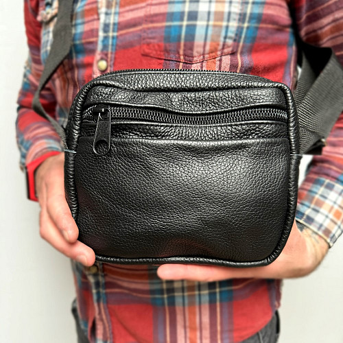 Сумка Gofin кожаная черная на плечо на четыре отделения 22х18 см SMK-20039