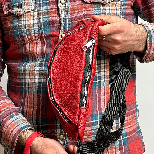 Кожаная сумка бананка Gofin красная на два отделения SMK-20061