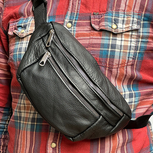 Кожаная сумка бананка Gofin черная на три замка 27х16 см SMK-20068