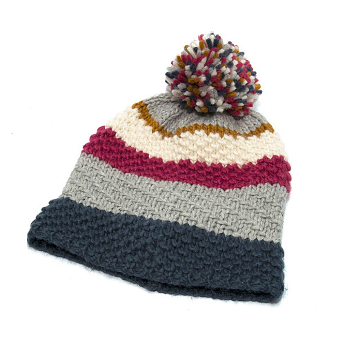 Жіноча шапка Zara в смужку 1323-733-330