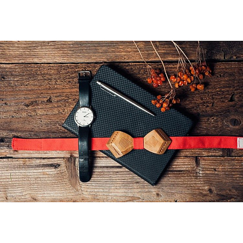 Деревянная галстук бабочка Gofin в ромбики с красной тканью GBDH-8021