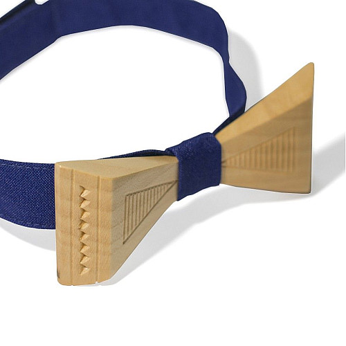 Деревянная галстук бабочка Gofin триугольная с гравировкой GBDH-8030