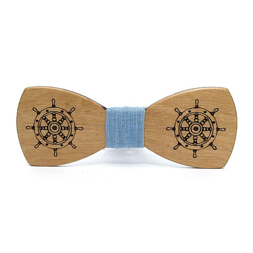 Деревянная галстук бабочка Gofin с гравировкой штурвала GBDH-8199