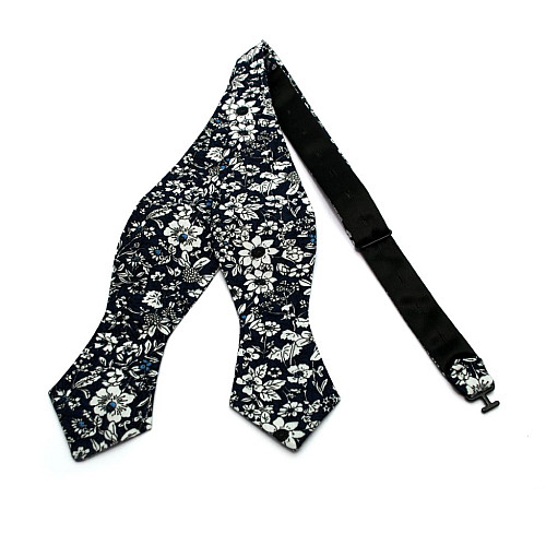 Краватка метелик самовяз діамант синій з квітами GBS-7400