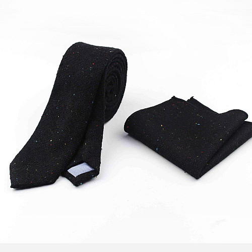 Набір краватка плюс хустинка чорний NGP-5604