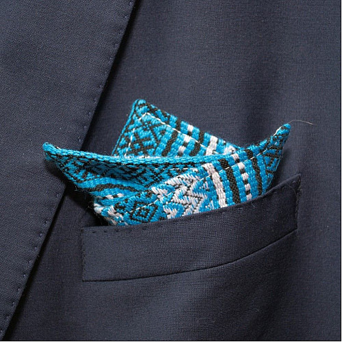 Платок синий с вышивкой PL-151