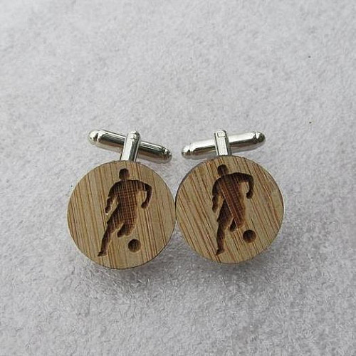 Деревянные запонки футболист DZP-0661