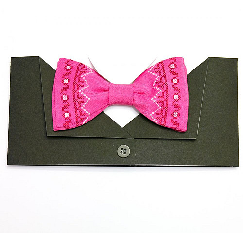 Рожевий вишитий метелик LM-2002