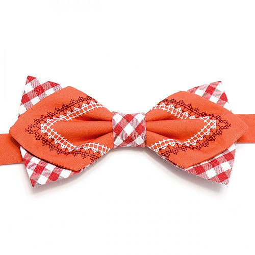 Вышитая бабочка Фигурная Кораловая LM-3024