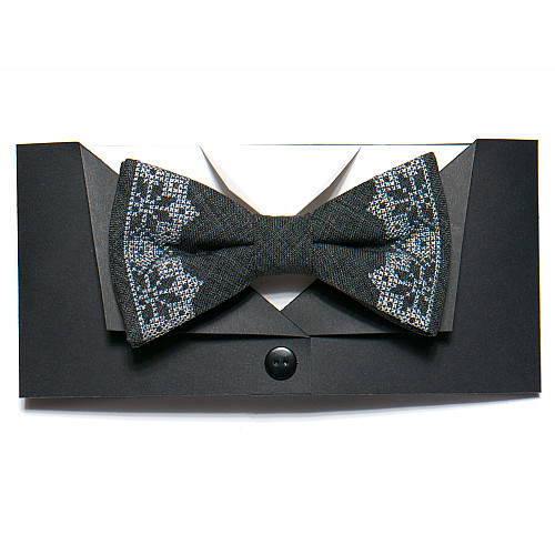 Темно-серая вышитая бабочка №746 LM-3059