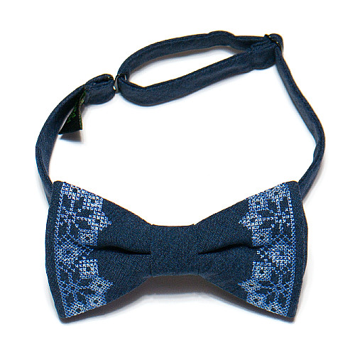 Темно-синяя вышитая бабочка №745 LM-3060