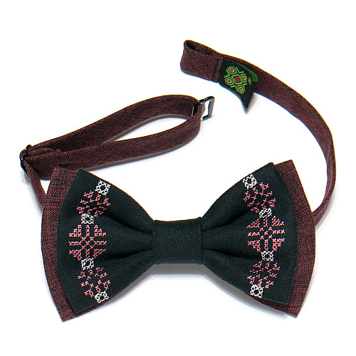 Черная вышитая бабочка №738 LM-3065