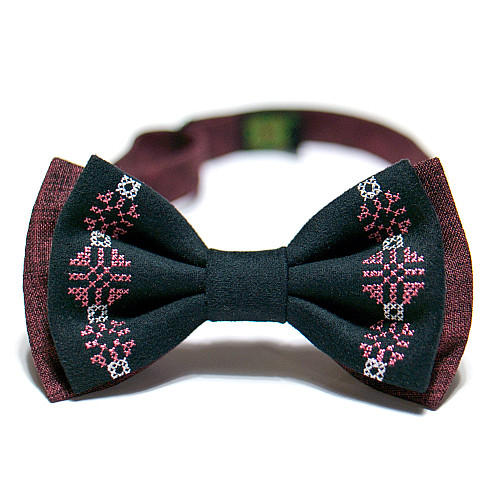 Черная вышитая бабочка №738 LM-3065