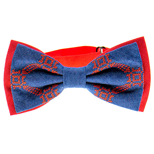 Вишитий синій метелик з червоною підкладкою №823 LM-3077