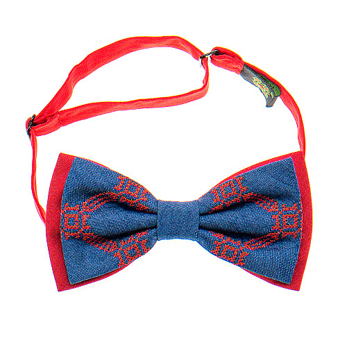 Вишитий синій метелик з червоною підкладкою №823 LM-3077