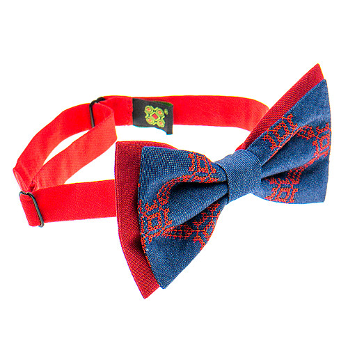 Вишитий синій метелик з червоною підкладкою №823 LM-3077