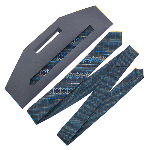 Сіра вузька вишита краватка №837 LN-2142