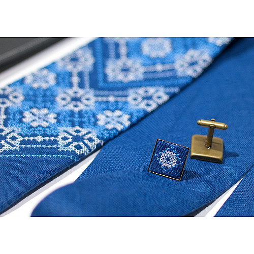 Темно-синій вишитий набір 2 в 1 з краваткою і запонками з льону №697 JN-0032