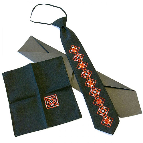 Підлітковий чорний вишитий набір №579 (LND-0081)