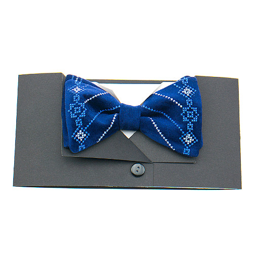 Замшевая вышитая бабочка синяя електрик №809 LM-3074