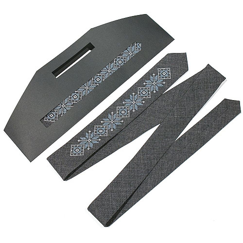 Модна тонка вишита краватка №682 LN-2068