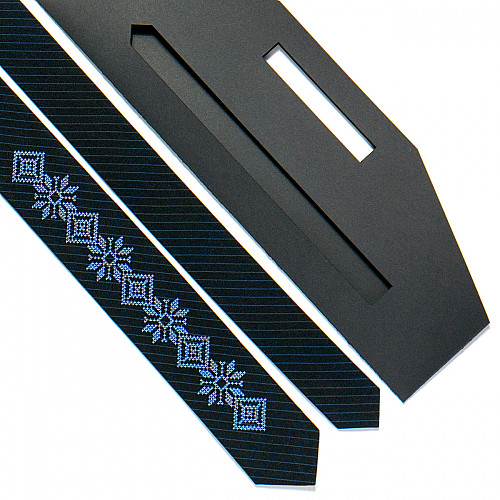 Темно-синя вишита краватка №719 LN-2086