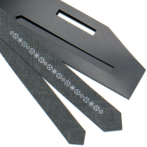 Темно-сіра вузька вишита краватка №762 LN-2099