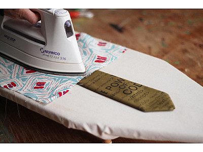 Як прасувати краватку?