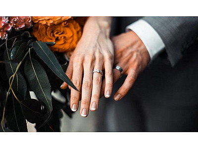 Сезон свадеб: выбираем модные мужские обручалки