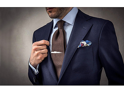 Вовняні краватки: тепло, стильно, елегантно